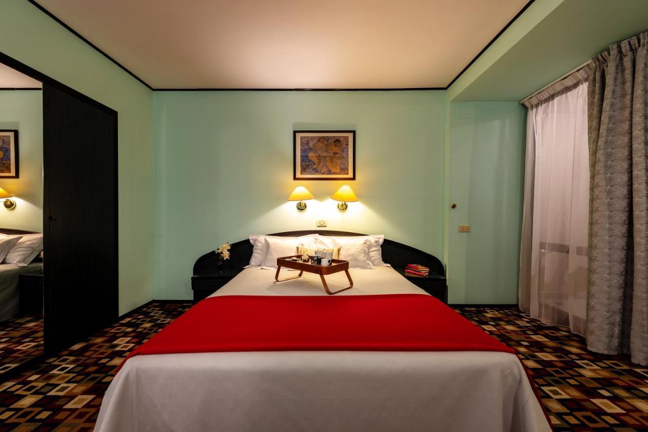 Hotel Mara Sinaia Extérieur photo