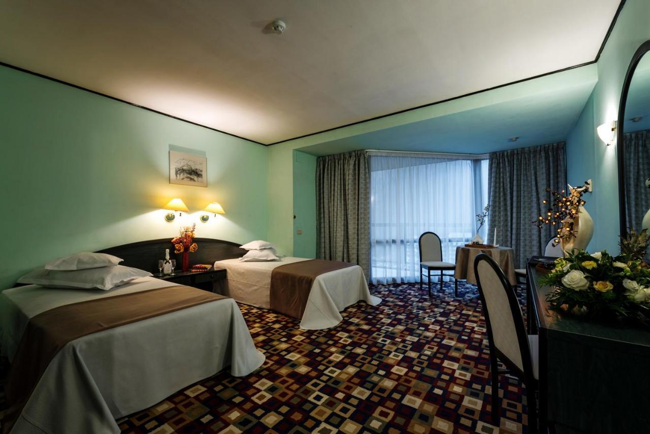 Hotel Mara Sinaia Extérieur photo