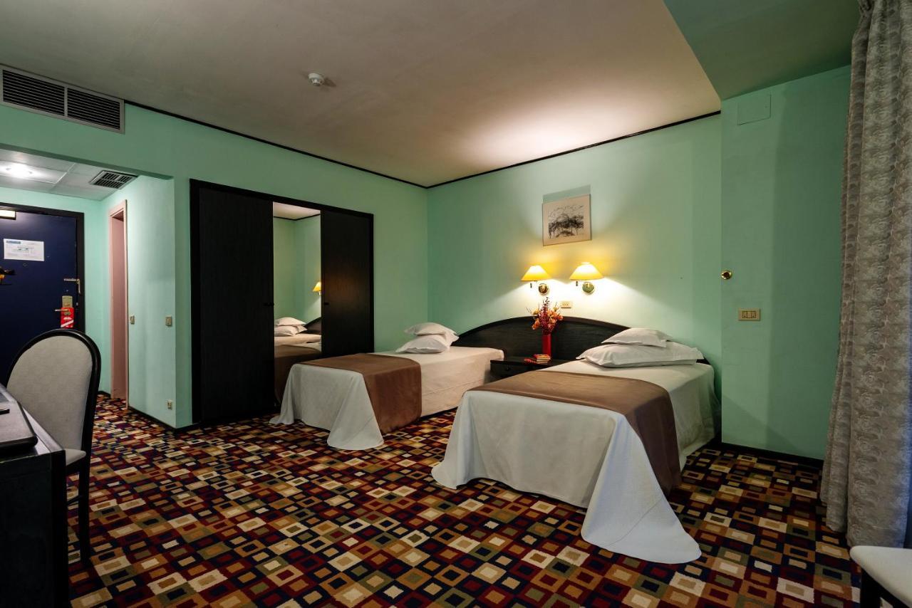 Hotel Mara Sinaia Extérieur photo